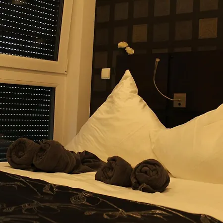 Lovely Studio West - Neues Momomotel Hotel