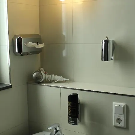Lovely Studio West - Neues Momomotel Ξενοδοχείο
